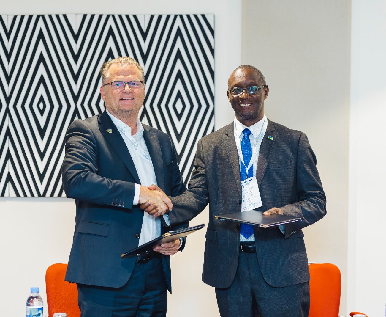 WINS and RAEB Strengthen Ties